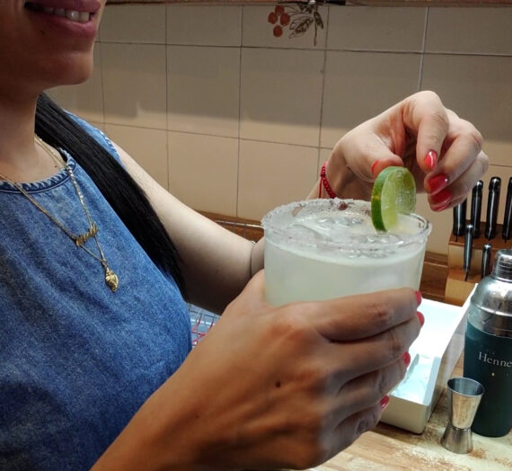 La alegre experiencia de un tequila margarita express.